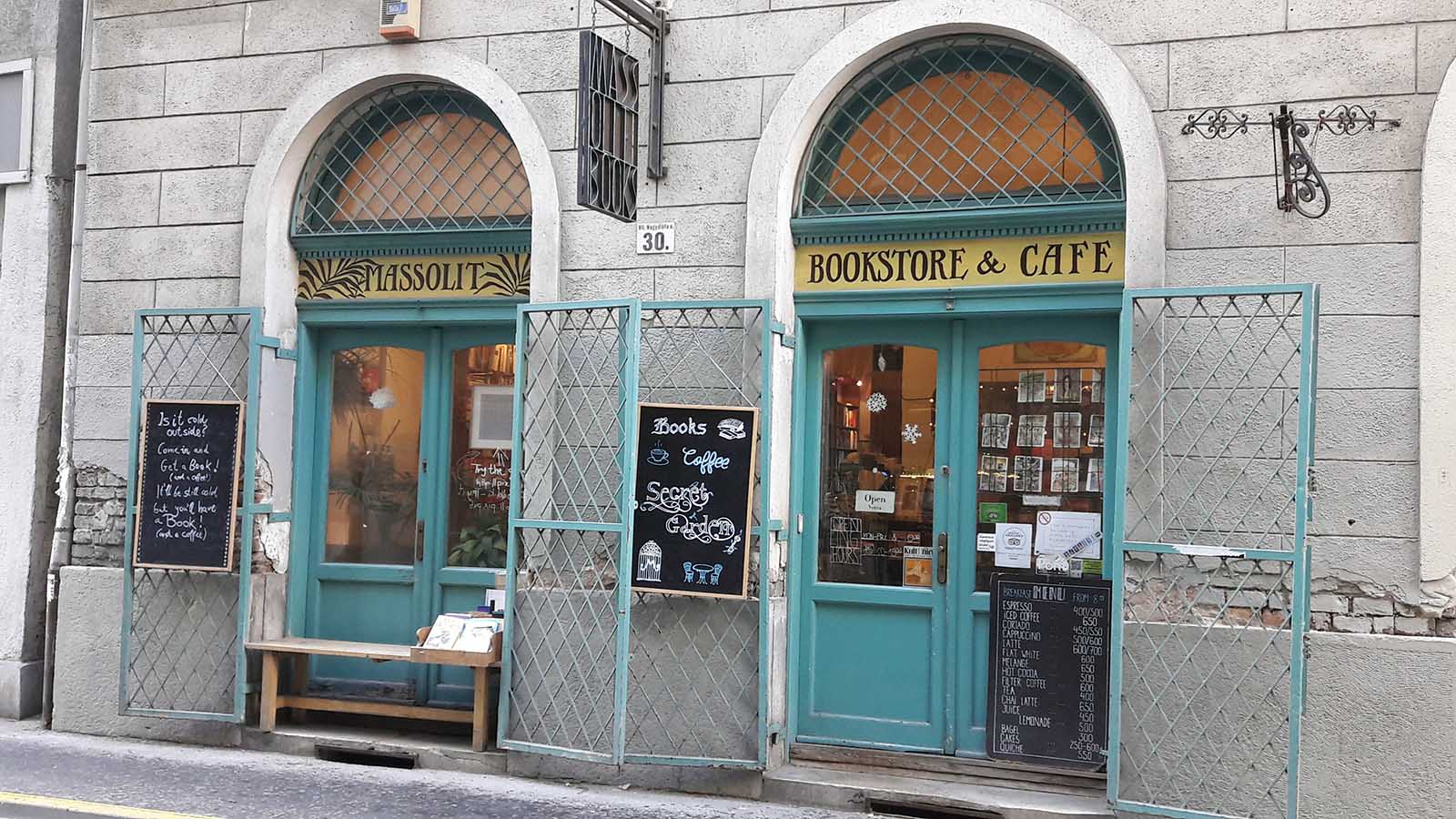 massolit bookstore and cafè in nagy diófa street budapest jewish walk